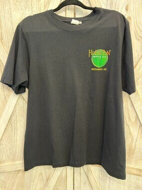 Official Hobbiton Movie Set T-Shirt Matamata NZ Lord of the Rings LOR Medium